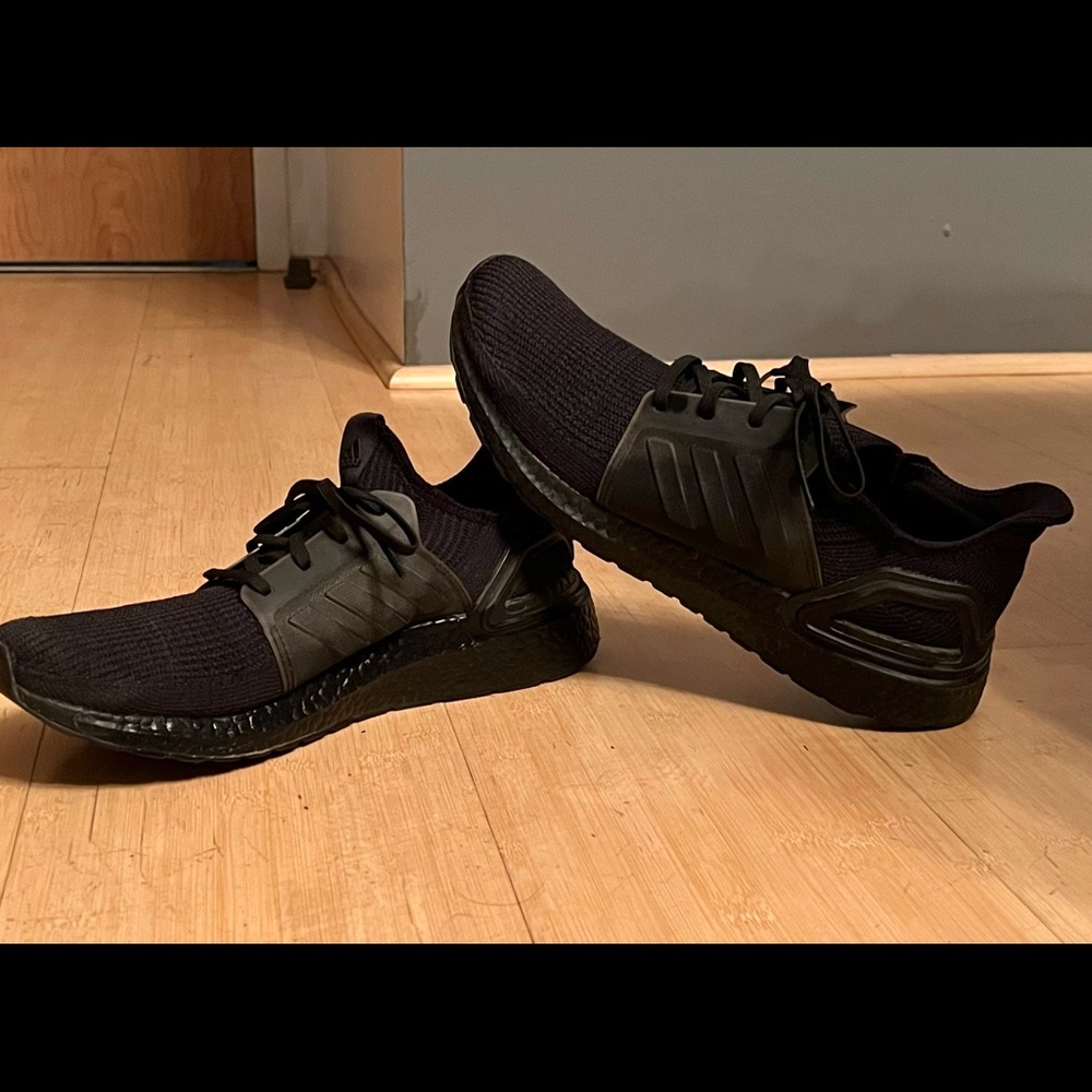 MENS ADIDAS ULTRABOOST 20 RUNNING SHOES